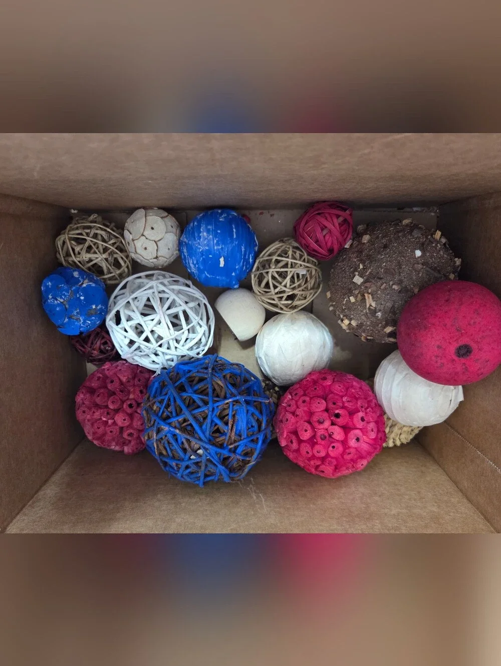 Decorative Rattan Straw Balls Set Centerpiece Or Bowl Fillers Red White And Blue